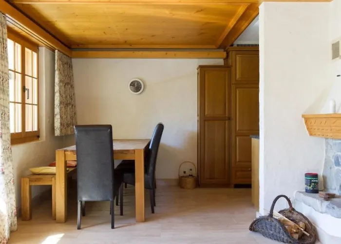 Graebi By Interhome Daire Gstaad